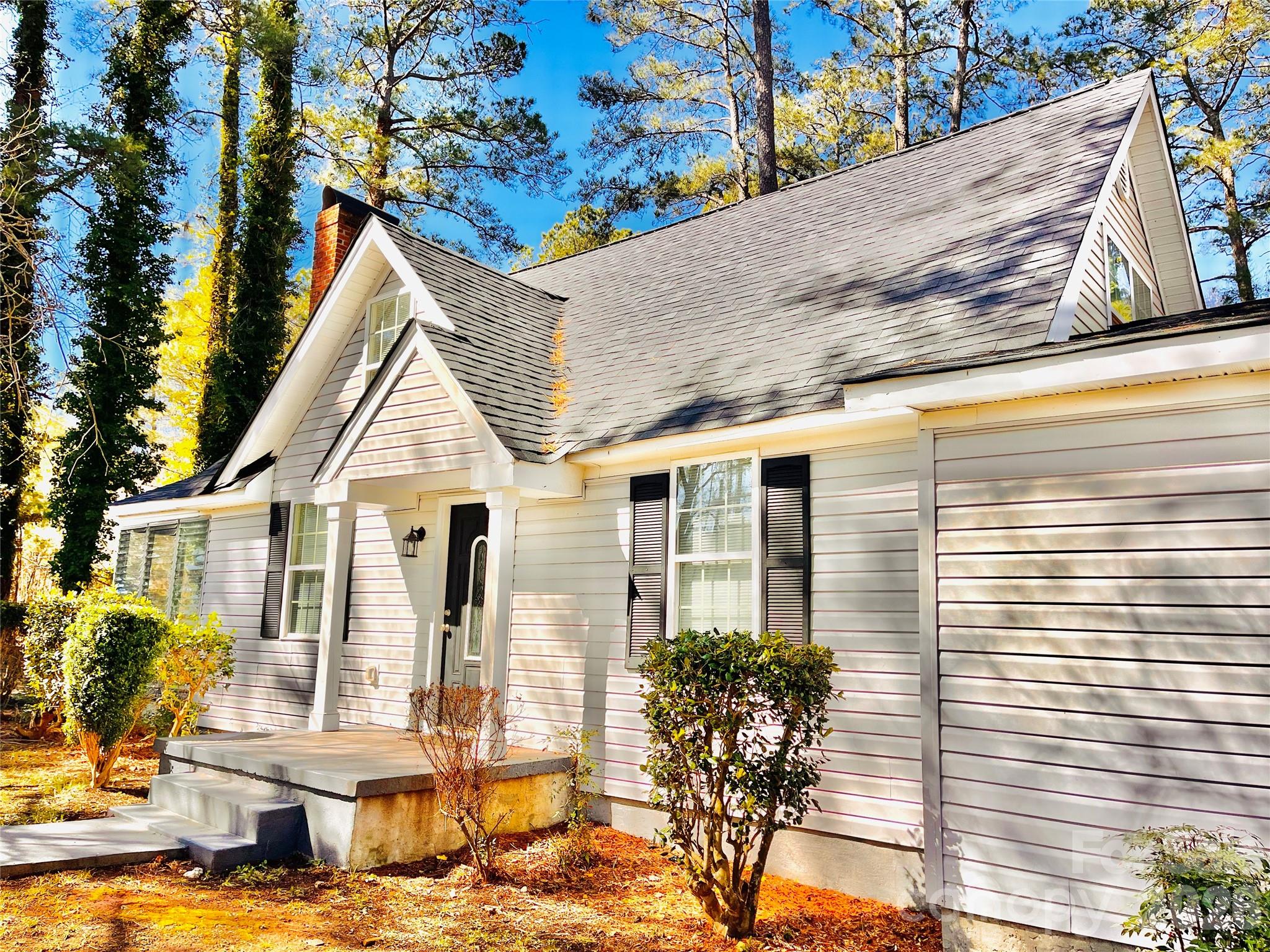 1301 Winterwood Road Columbia, SC 29203 - Photo 8 of 46