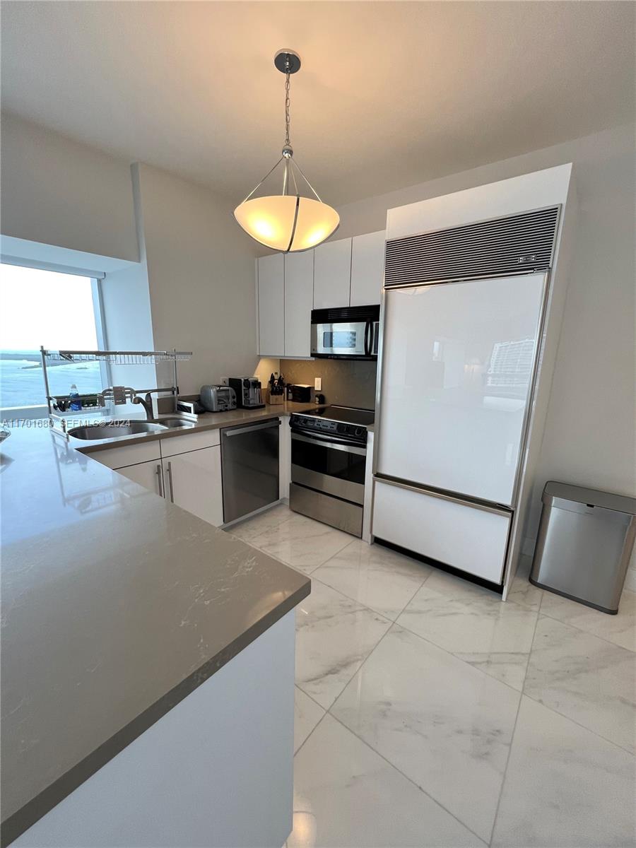 1435 Brickell Avenue, Unit 3307 Miami, FL 33131 - Photo 49 of 76