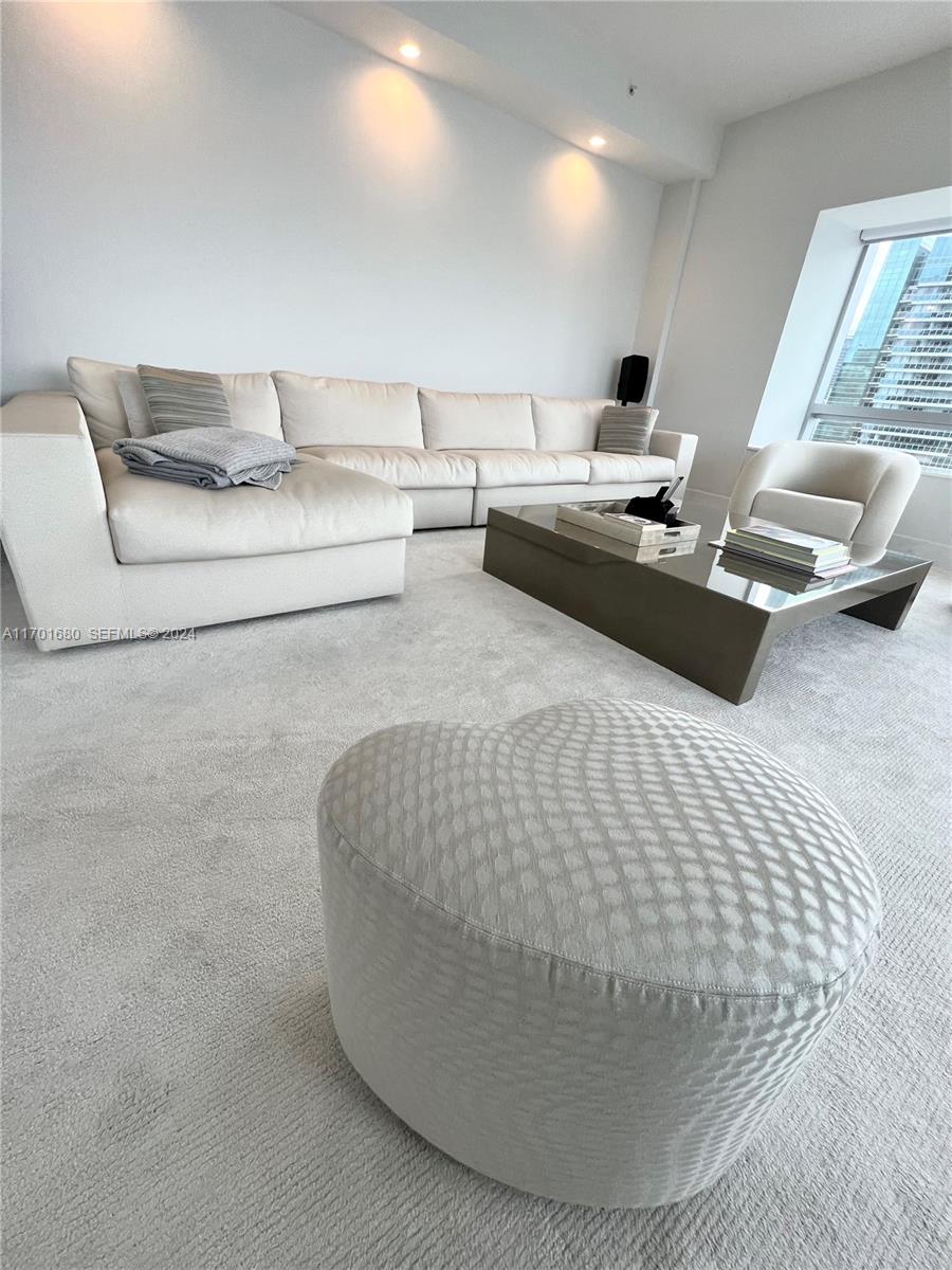 1435 Brickell Avenue, Unit 3307 Miami, FL 33131 - Photo 58 of 76
