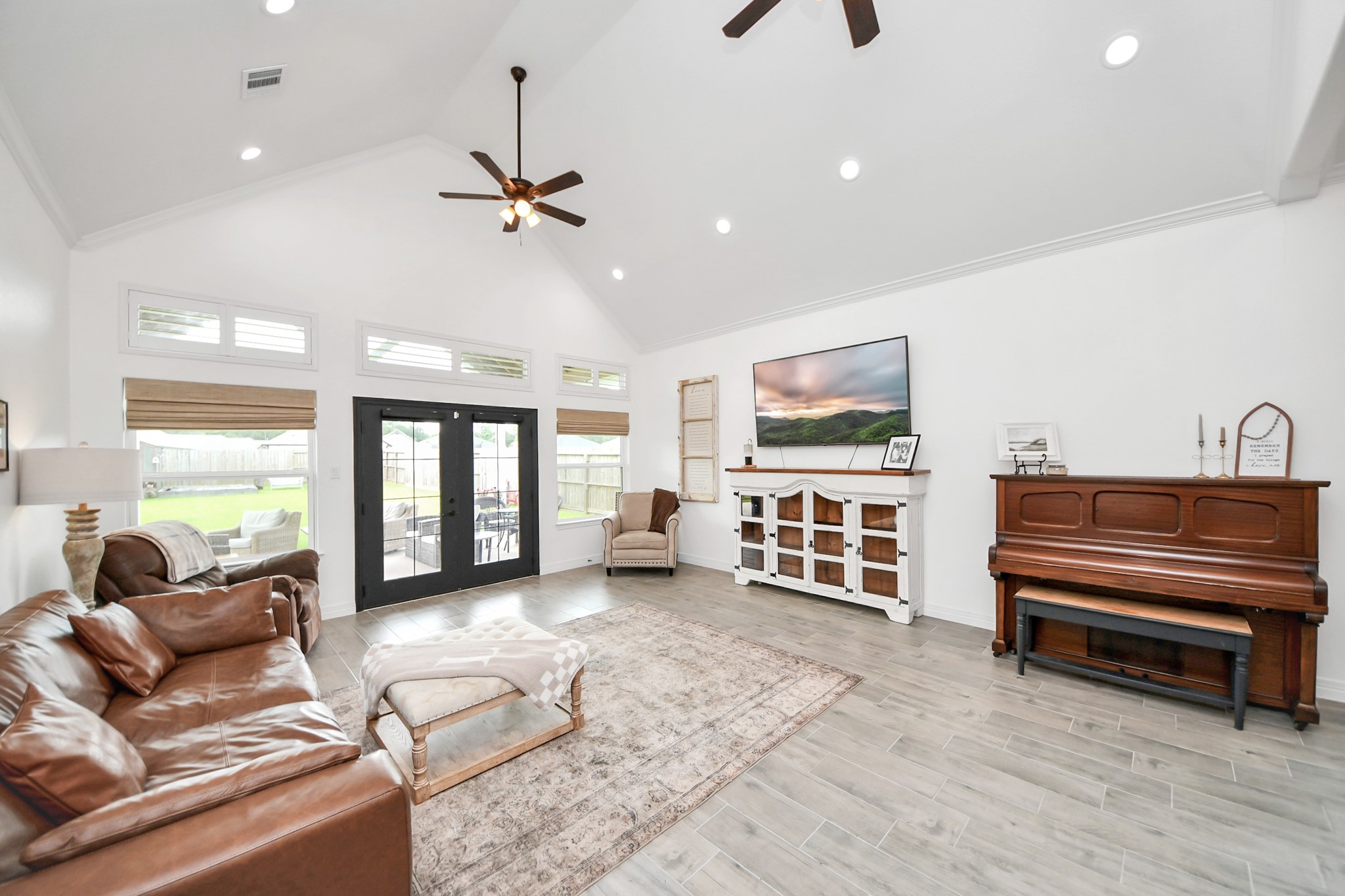 111 Alder Loop Anahuac, TX 77514 - Photo 4 of 50 Opening Living Room with double doors to Patio