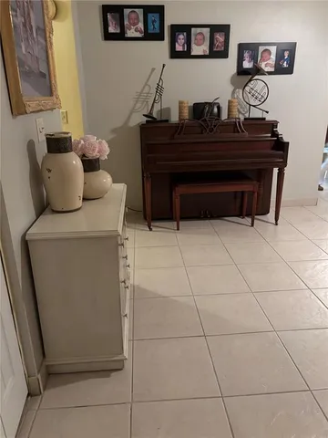 $2,700 | 5488 Carrollwood Meadows Drive, Tampa, FL 33625