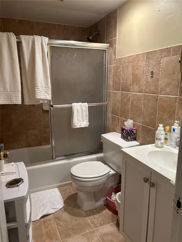 $2,700 | 5488 Carrollwood Meadows Drive, Tampa, FL 33625