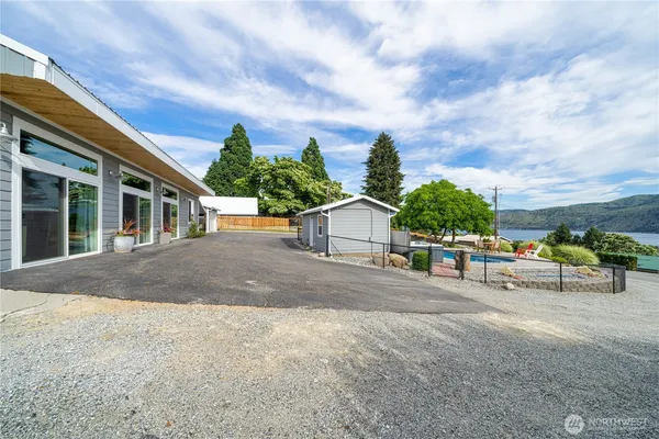 $899,000 | 117 Wells Avenue, Manson, WA 98831