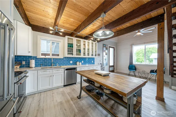 $899,000 | 117 Wells Avenue, Manson, WA 98831