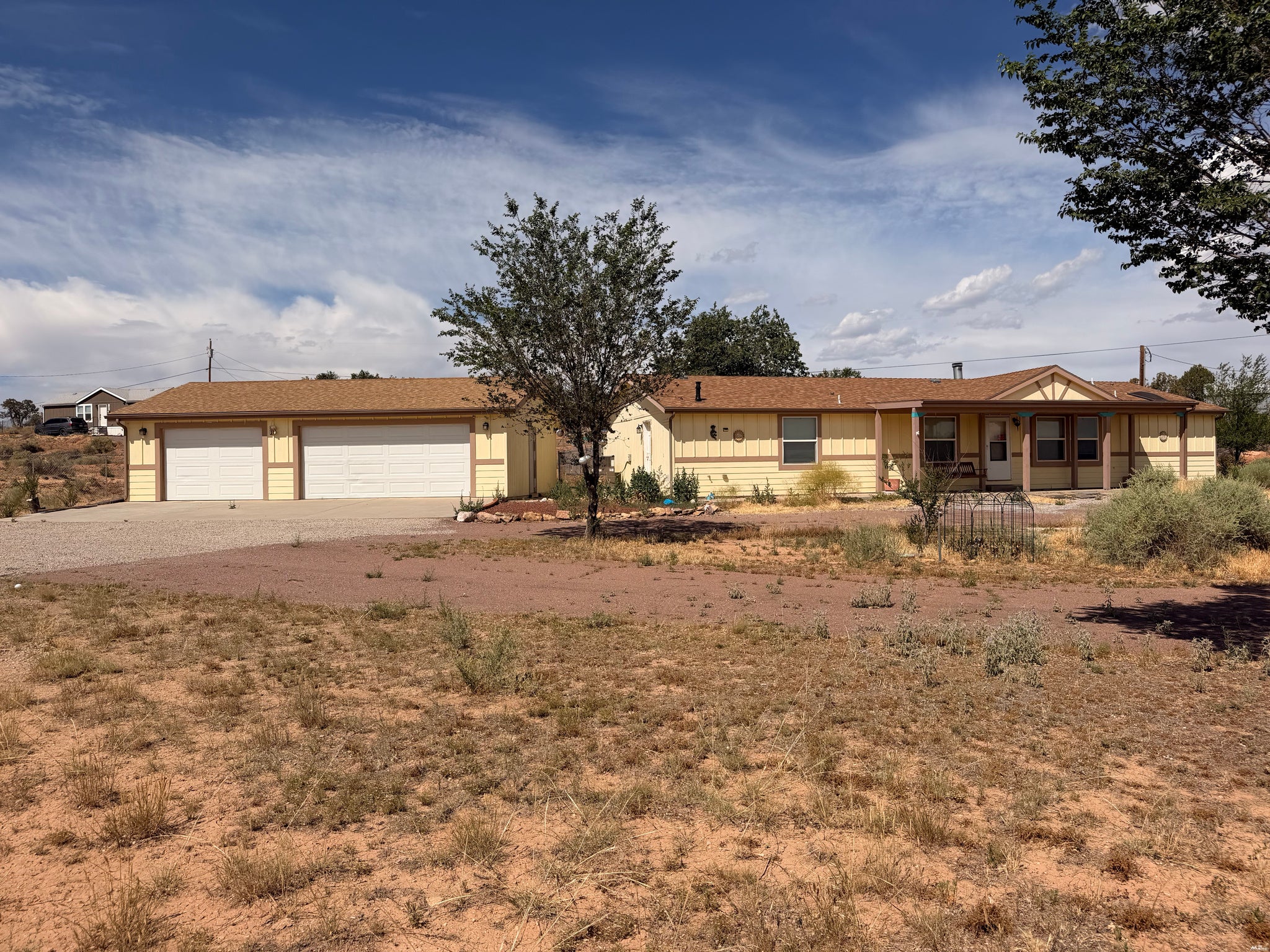 108 Crestview Road Gallup, NM 87301 - Photo 1 of 33 Gallery Image 1