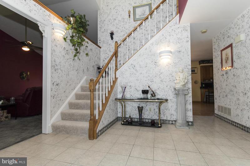 2519 Perring Woods Road Baltimore, MD 21234 - Photo 8 of 29 Interior (General)