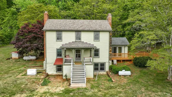 $499,900 | 952 Naked Mountain Lane, Shipman, VA 22971