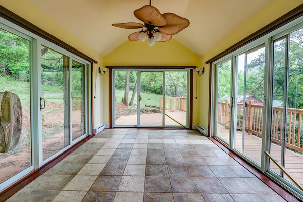 $499,900 | 952 Naked Mountain Lane, Shipman, VA 22971