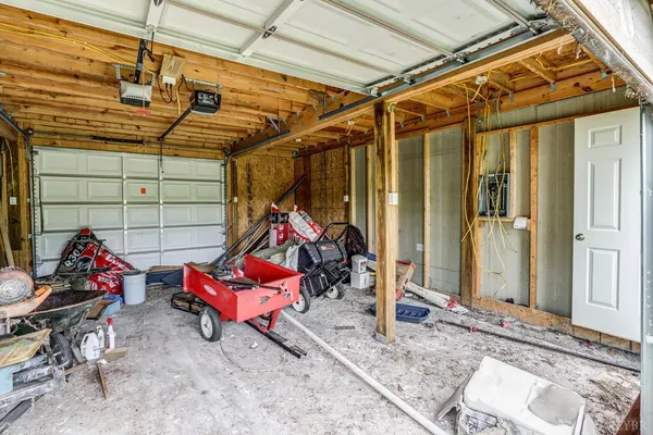$499,900 | 952 Naked Mountain Lane, Shipman, VA 22971
