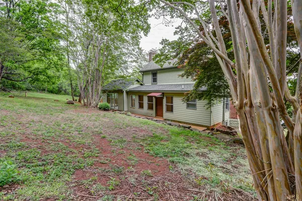 $499,900 | 952 Naked Mountain Lane, Shipman, VA 22971