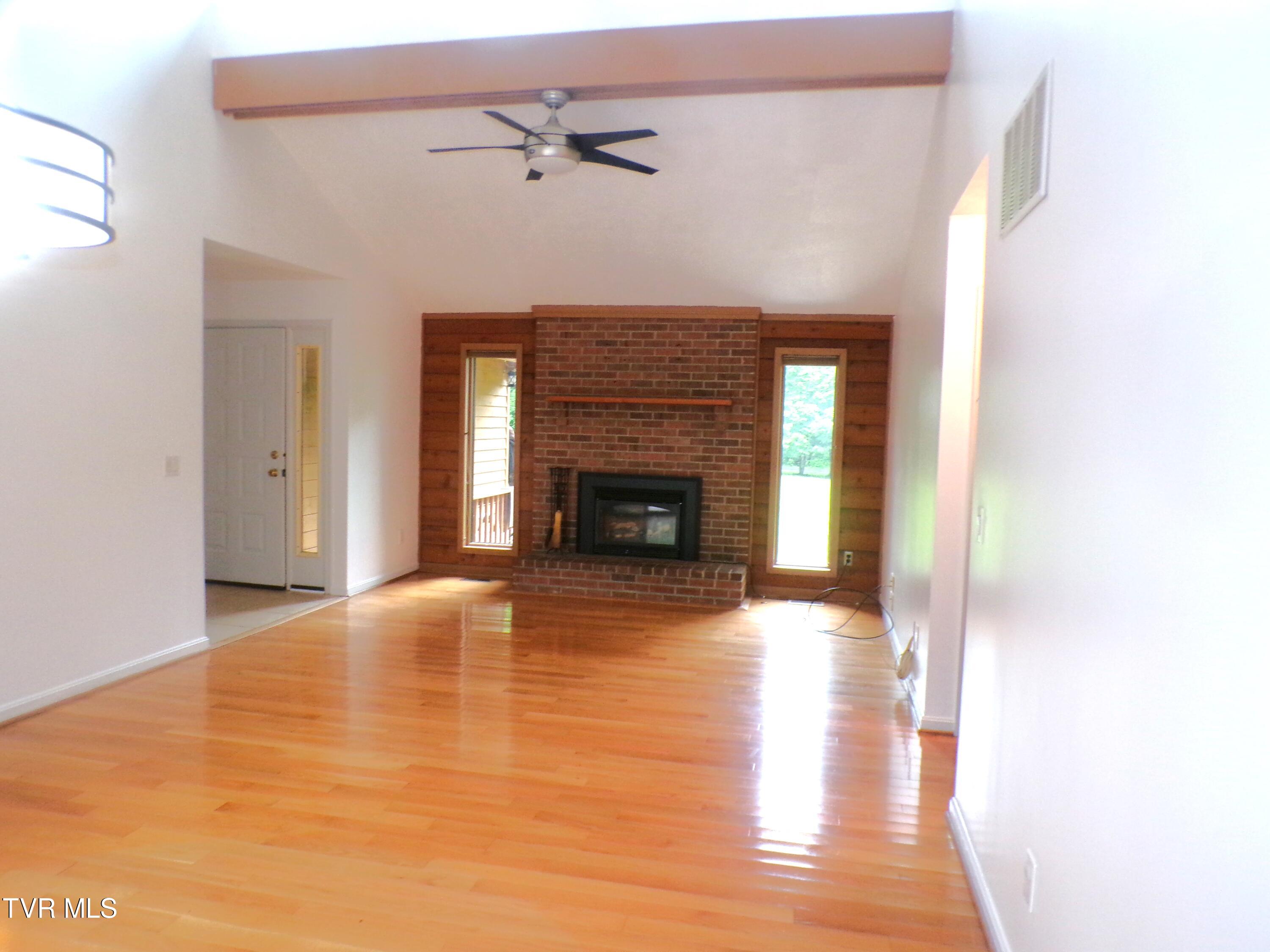 1218 Browntown Road Boyce, VA 22620 - Photo 25 of 25 100_0306