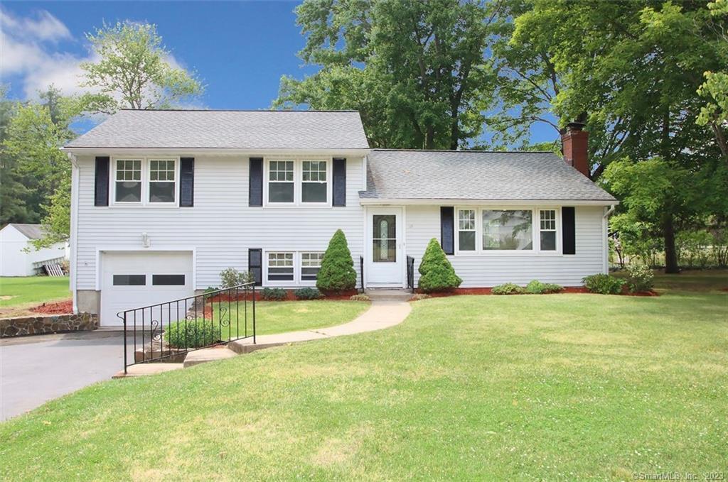 39 Bassett Road North Haven, CT 06473 - Photo 1 of 1 Front