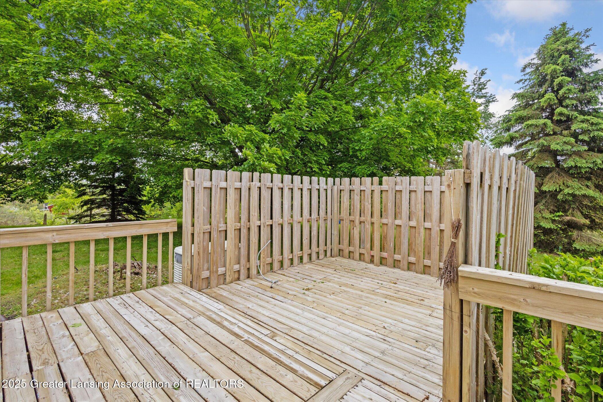 1116 West Service Road Mason, MI 48854 - Photo 11 of 58 34-1116-W-Service-Rd-Mason-MI-48854-Wind