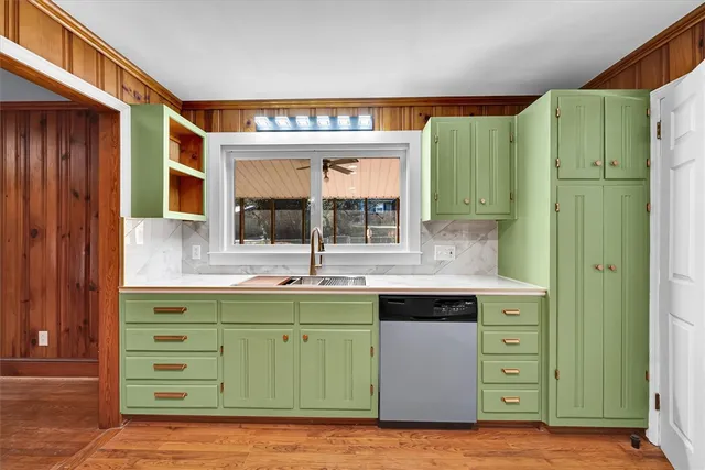 $272,900 | 433 Pineview Drive, Pickens, SC 29671