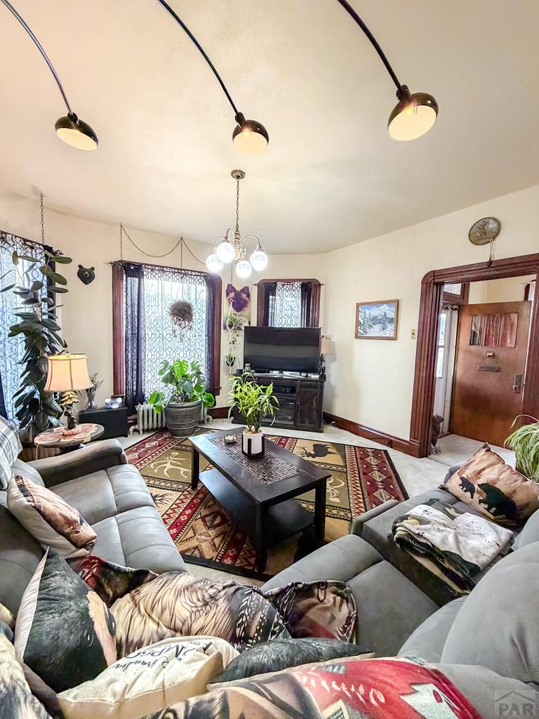 802 Raton Avenue La Junta, CO 81050 - Photo 3 of 32