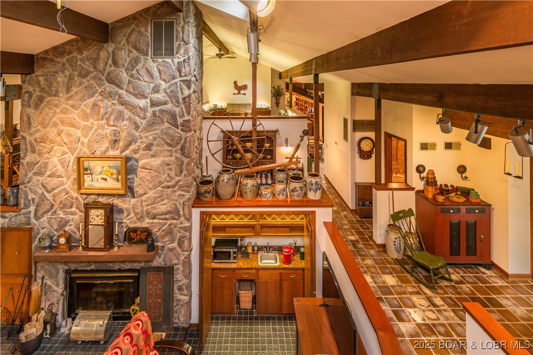 1635 7 Hills Road Jefferson City, MO 65101 - Photo 24 of 60