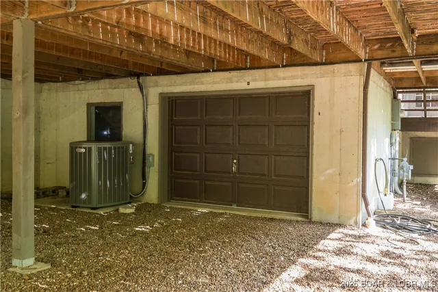 $799,900 | 1635 7 Hills Road, Jefferson City, MO 65101