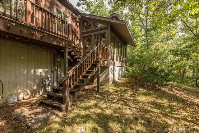 $799,900 | 1635 7 Hills Road, Jefferson City, MO 65101