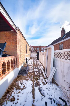 $729,000 | 130-12 224th Street | Laurelton