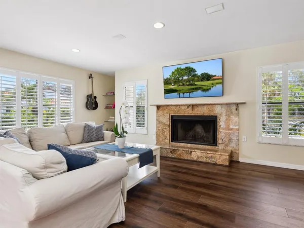 $949,000 | 3648 Beneva Oaks Boulevard, Sarasota, FL 34233