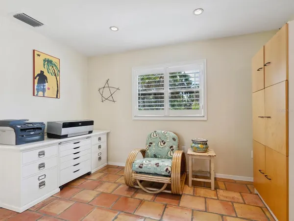 $949,000 | 3648 Beneva Oaks Boulevard, Sarasota, FL 34233