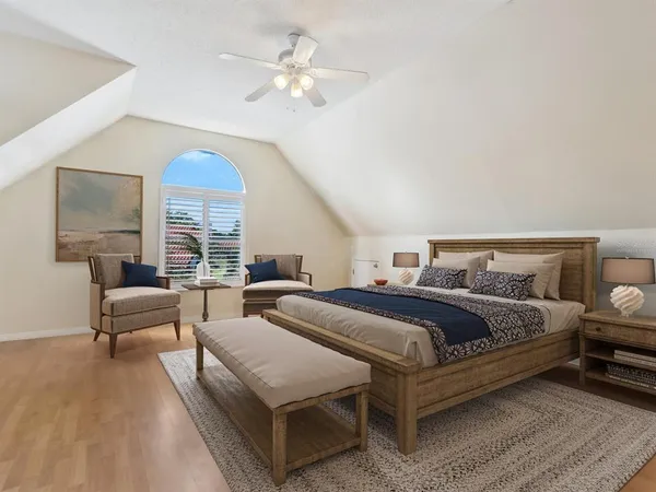 $949,000 | 3648 Beneva Oaks Boulevard, Sarasota, FL 34233