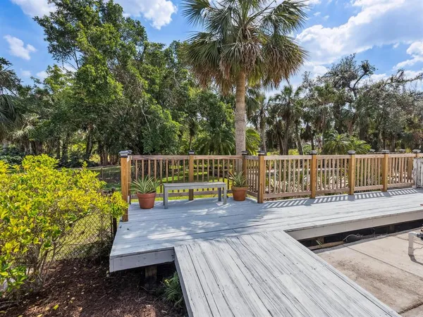 $949,000 | 3648 Beneva Oaks Boulevard, Sarasota, FL 34233