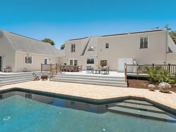 $949,000 | 3648 Beneva Oaks Boulevard, Sarasota, FL 34233