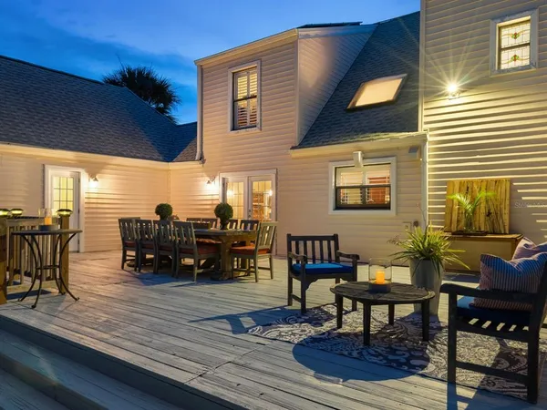 $949,000 | 3648 Beneva Oaks Boulevard, Sarasota, FL 34233