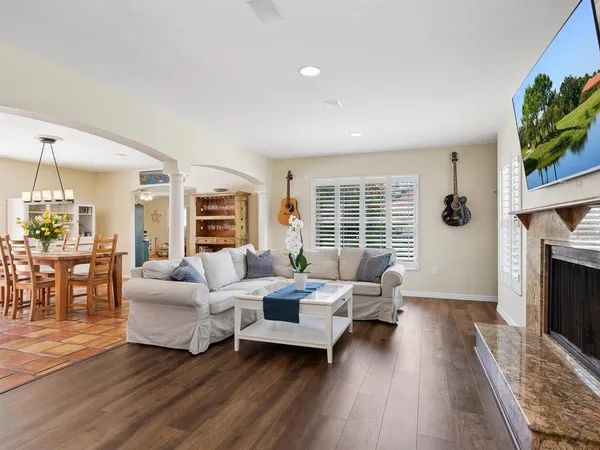 $949,000 | 3648 Beneva Oaks Boulevard, Sarasota, FL 34233
