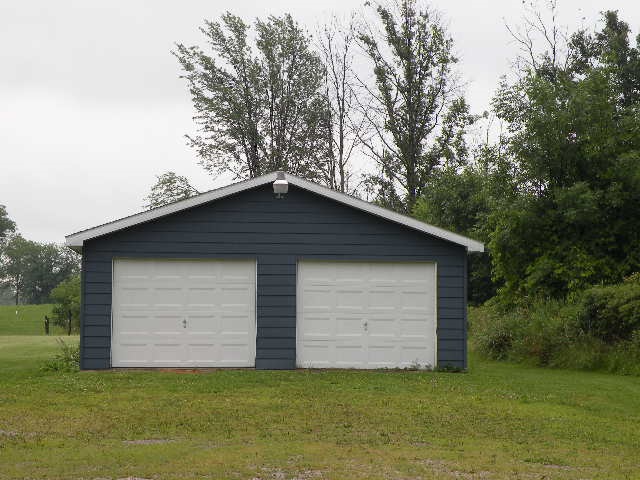 1601 Cook Owosso, MI 48867 - Photo 21 of 23 31245680-21.JPG