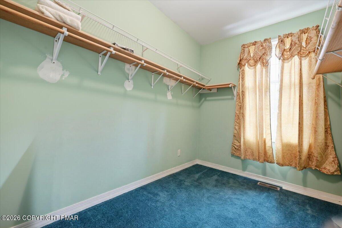 183 Chatham Hill Road Stroudsburg, PA 18360 - Photo 81 of 160 053-077_DSC_7715_autoremove_44020700