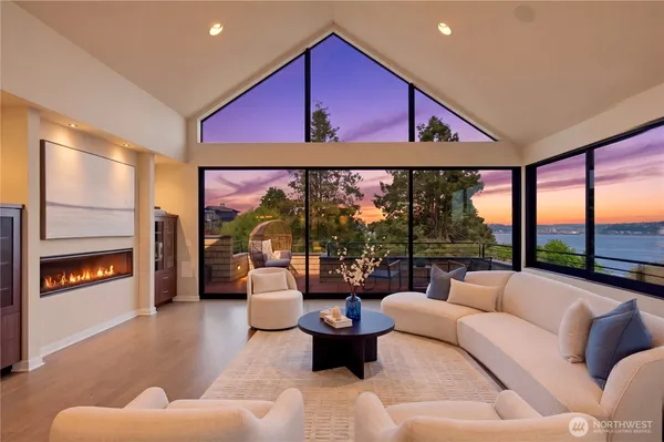 $2,650,000 | 1311 Palm Avenue Southwest, Seattle, WA 98116