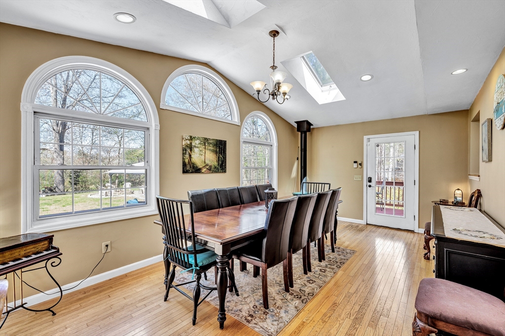 331 Braley Hill Road Rochester, MA 02770 - Photo 16 of 42