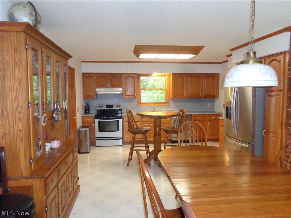 7856 Middle Run Road Dover, OH 44622 - Photo 3 of 33 Gallery Image 3