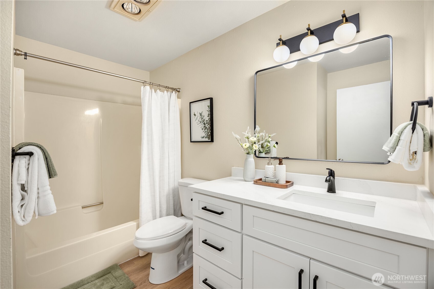 717 122nd Avenue Northeast, Unit B1 Bellevue, WA 98005 - Photo 19 of 21