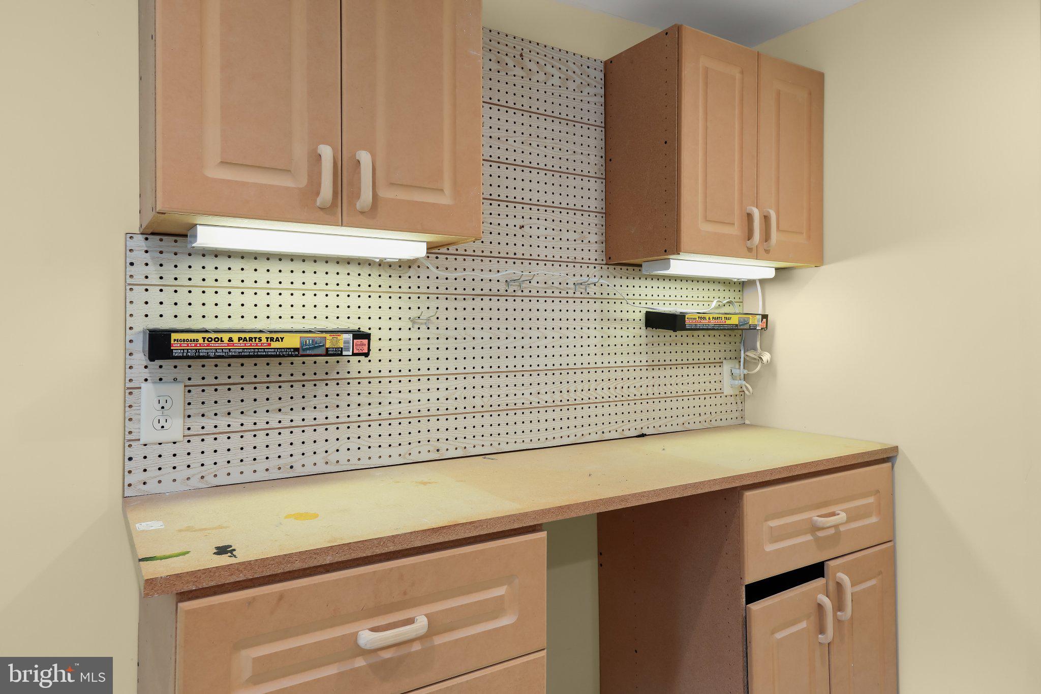 1906 Logwind Road Catonsville, MD 21228 - Photo 46 of 63 Workshop
