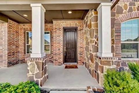 1102 Rendon Place Mansfield, TX 76063 - Photo 5 of 33