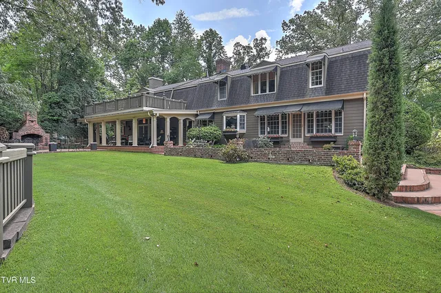 $799,000 | 733 Windmill Circle, Bristol, VA 24201