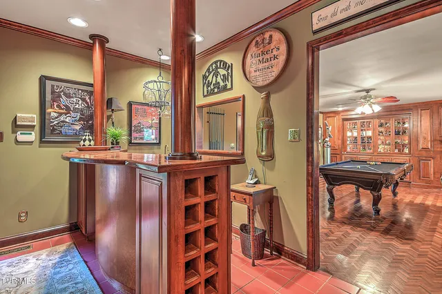 $799,000 | 733 Windmill Circle, Bristol, VA 24201