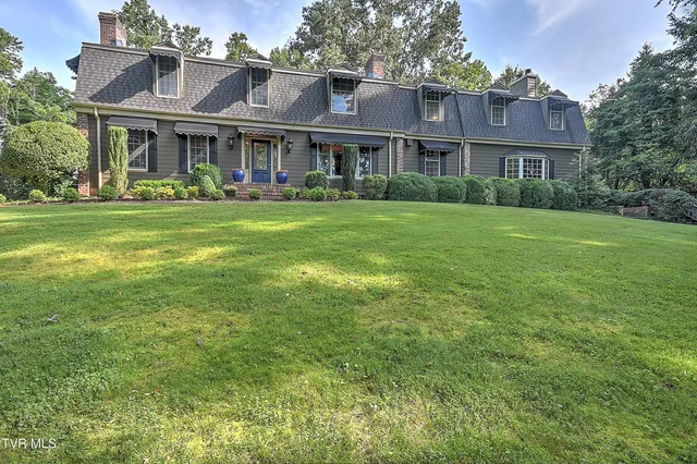 $799,000 | 733 Windmill Circle, Bristol, VA 24201