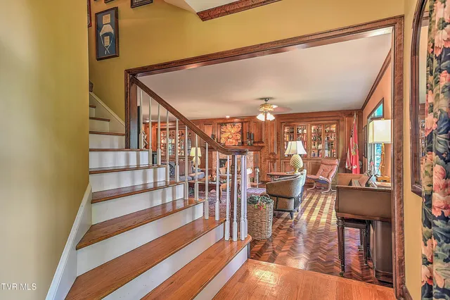 $799,000 | 733 Windmill Circle, Bristol, VA 24201