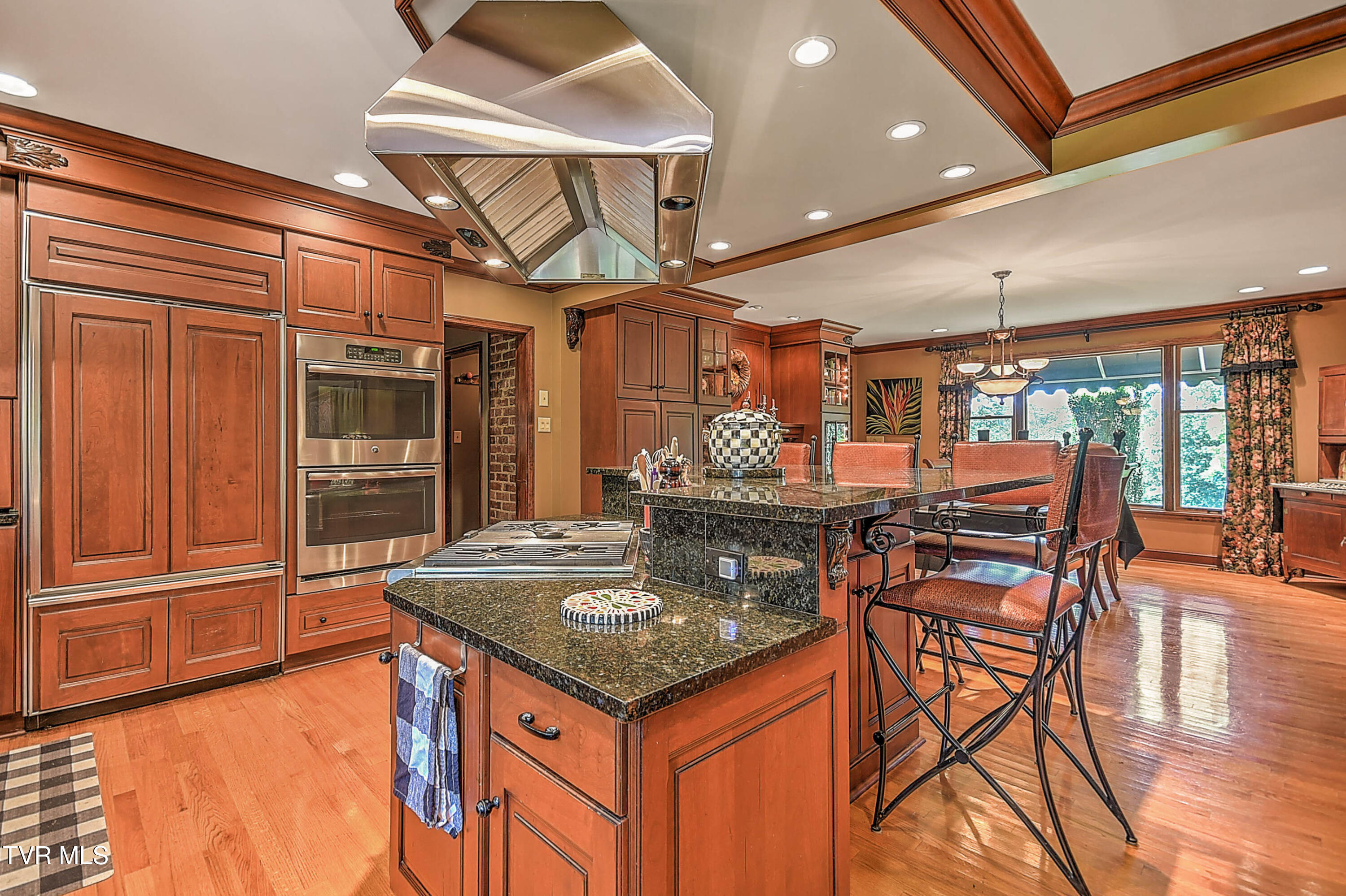 733 Windmill Circle Bristol, VA 24201 - Photo 38 of 116 733 Windmill Cir DK-40