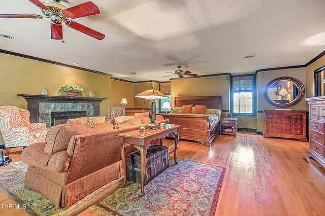 $799,000 | 733 Windmill Circle, Bristol, VA 24201