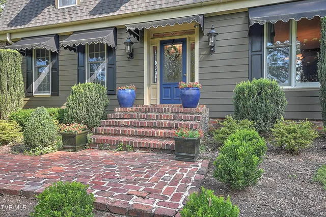 $799,000 | 733 Windmill Circle, Bristol, VA 24201