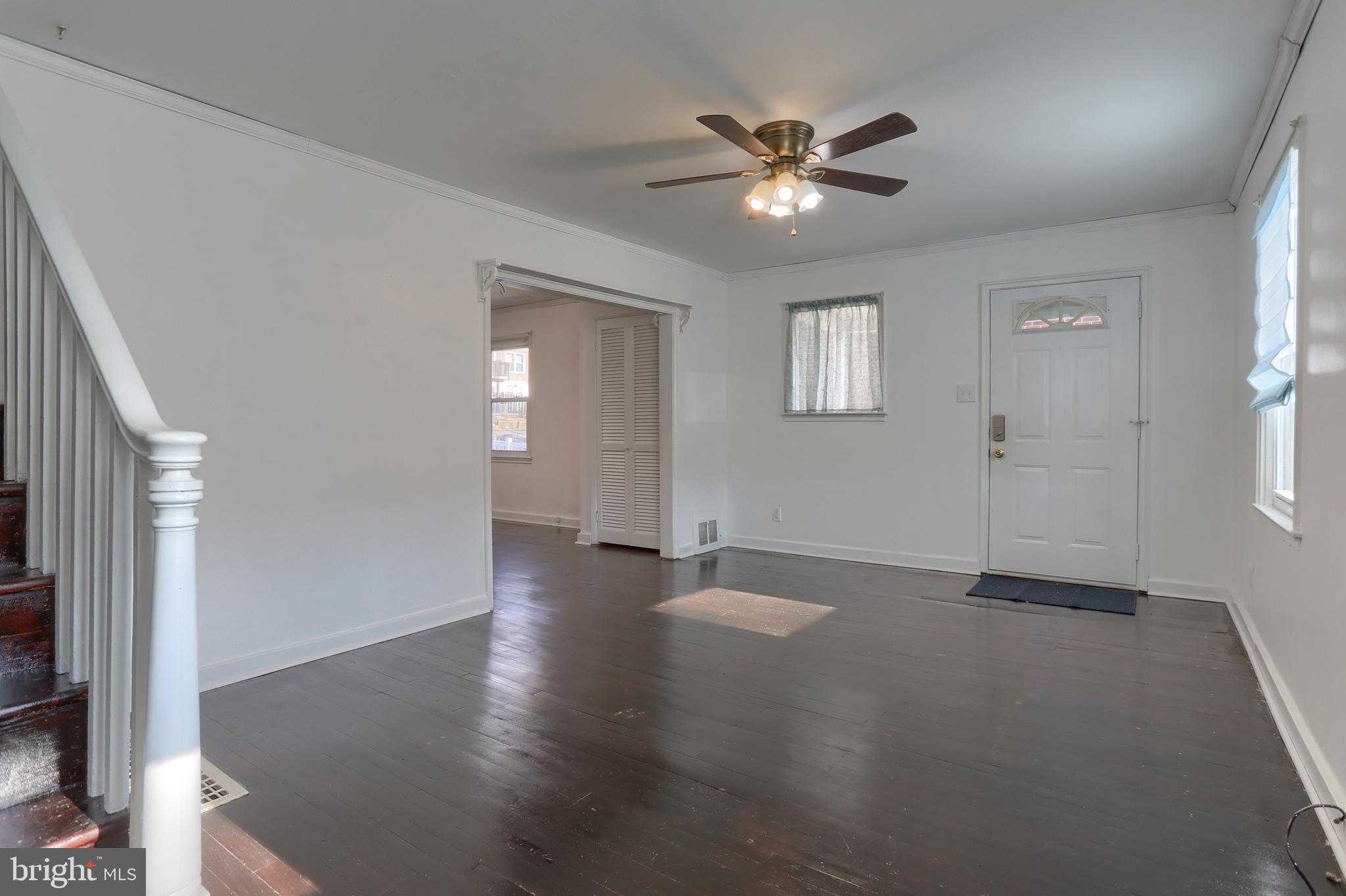 332 Sycamore Road Reading, PA 19611 - Photo 6 of 43