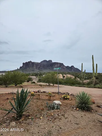 $900,000 | 3826 North Rain Cloud Drive, Apache Junction, AZ 85119