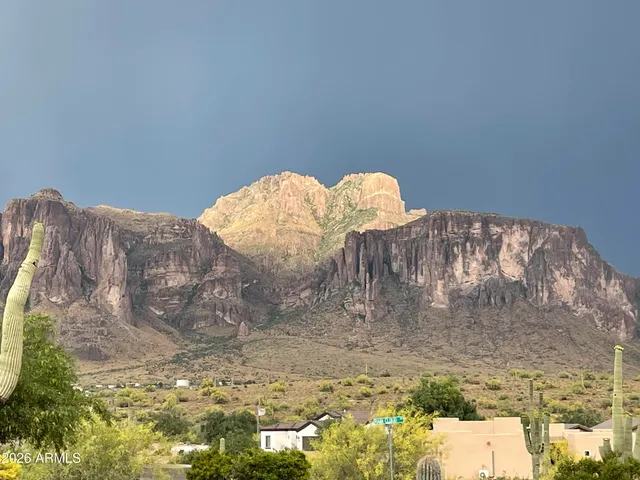 $900,000 | 3826 North Rain Cloud Drive, Apache Junction, AZ 85119