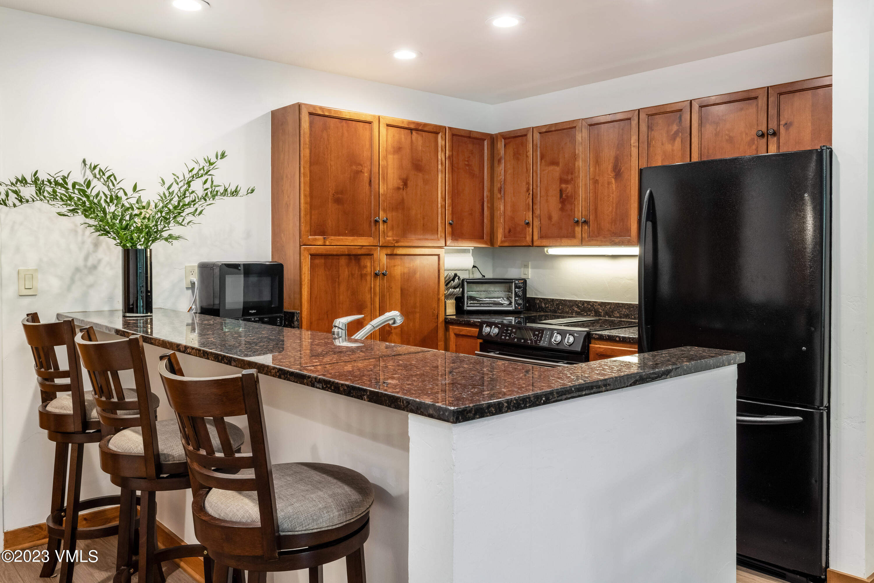 1100 North Frontage Road West, Unit 2306 Vail, CO 81657 - Photo 12 of 24 Simba Run 2306 9