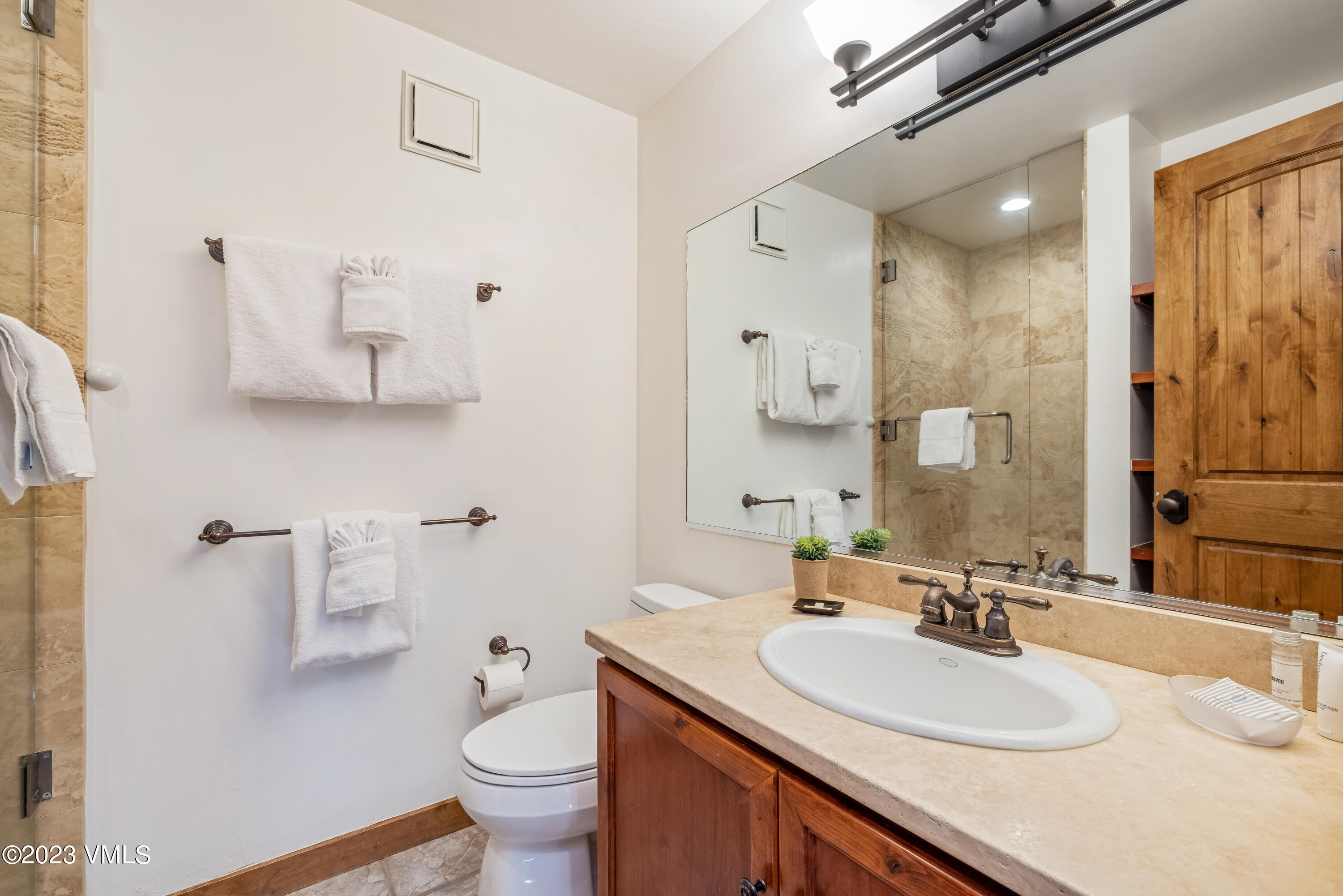1100 North Frontage Road West, Unit 2306 Vail, CO 81657 - Photo 18 of 24 Simba Run 2306 6
